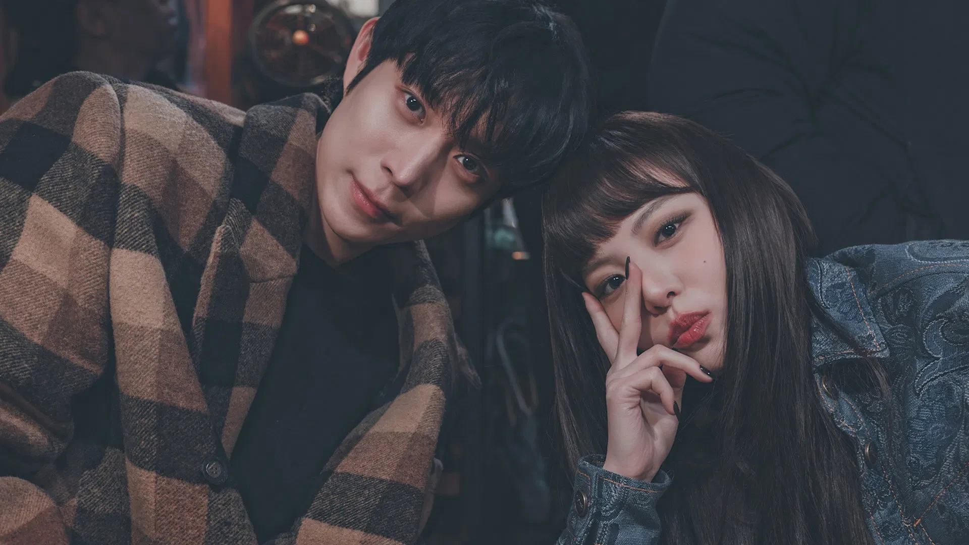 ئازیزم ئێکس